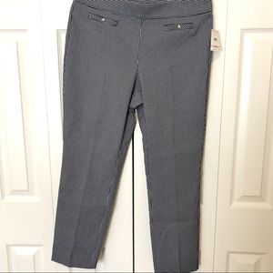 Anne Klein Giingham slim ankle navy pants size 10 NWT